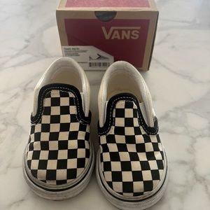 BABY VANS SIZE 4C